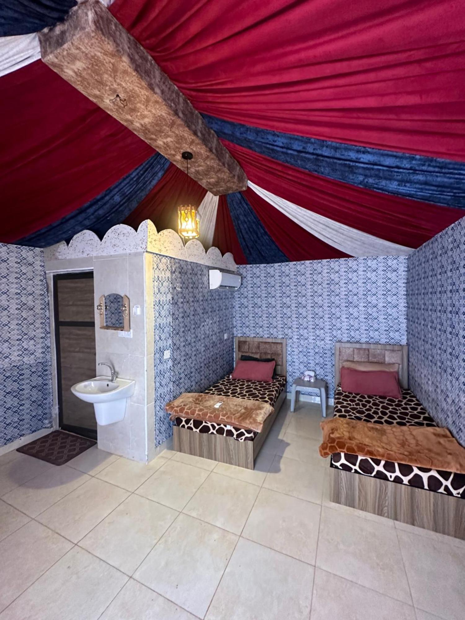 Отель Shakria Bedouin Life Camp Вади-Рам Экстерьер фото